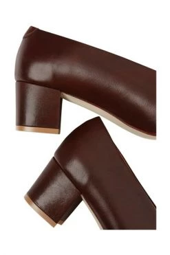Balagan Leilot Pumps Brown -Balagan Winkel 100bec4e1712aaa41c39b2dc8e66dc5d