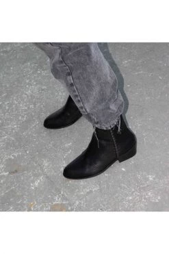 Balagan Enkellaarsjes Ankle Boots Black -Balagan Winkel 41bd26f497691460e355806222354ee0