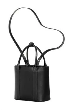 Balagan Schoudertassen Shoulder Bags Black -Balagan Winkel 5617eb0334ccc477b2af523b130e10c9