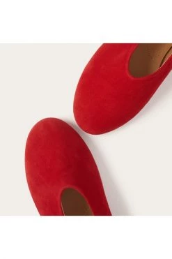 Balagan Ballerina's Opera Shoes Red -Balagan Winkel 5bcb18c265026322c6a610be814d8803