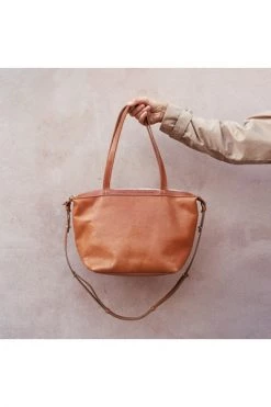 Balagan Schoudertassen Ima M Bag Beige -Balagan Winkel 7230cba85b1bba4e09717e828192cdc3