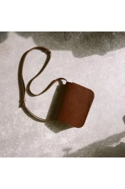 Balagan Schoudertassen Bag Pitzi Brown -Balagan Winkel 815bffdbba373bba8b2d96ad718a990e