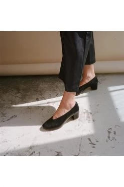 Balagan Pumps Black -Balagan Winkel 8ab618f54c153e4d7d0f7131c075906e