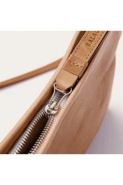 Balagan Schoudertassen Erev M Bag Beige -Balagan Winkel 97032e5a93e08d16b6e4d05416eb7b3b