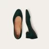 Balagan Almond Low-heeled Pumps Green -Balagan Winkel c69c040971989a3bdc4cd77cf429a07b