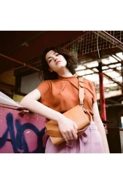 Balagan Schoudertassen Gala Bag Brown -Balagan Winkel ce922645eca3313a46700a9d92b3a4bd