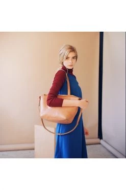 Balagan Schoudertassen Ima M Bag Beige -Balagan Winkel d9b6455cb69ca35ebbff16d3b434cf67