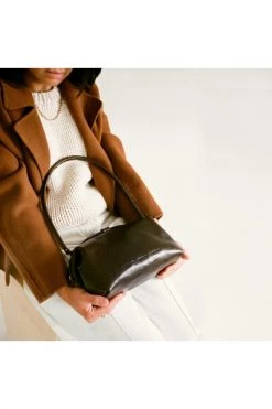 Balagan Schoudertassen Hug Bag Brown -Balagan Winkel dd7d7bd4778def637e91fe337e2f8e84